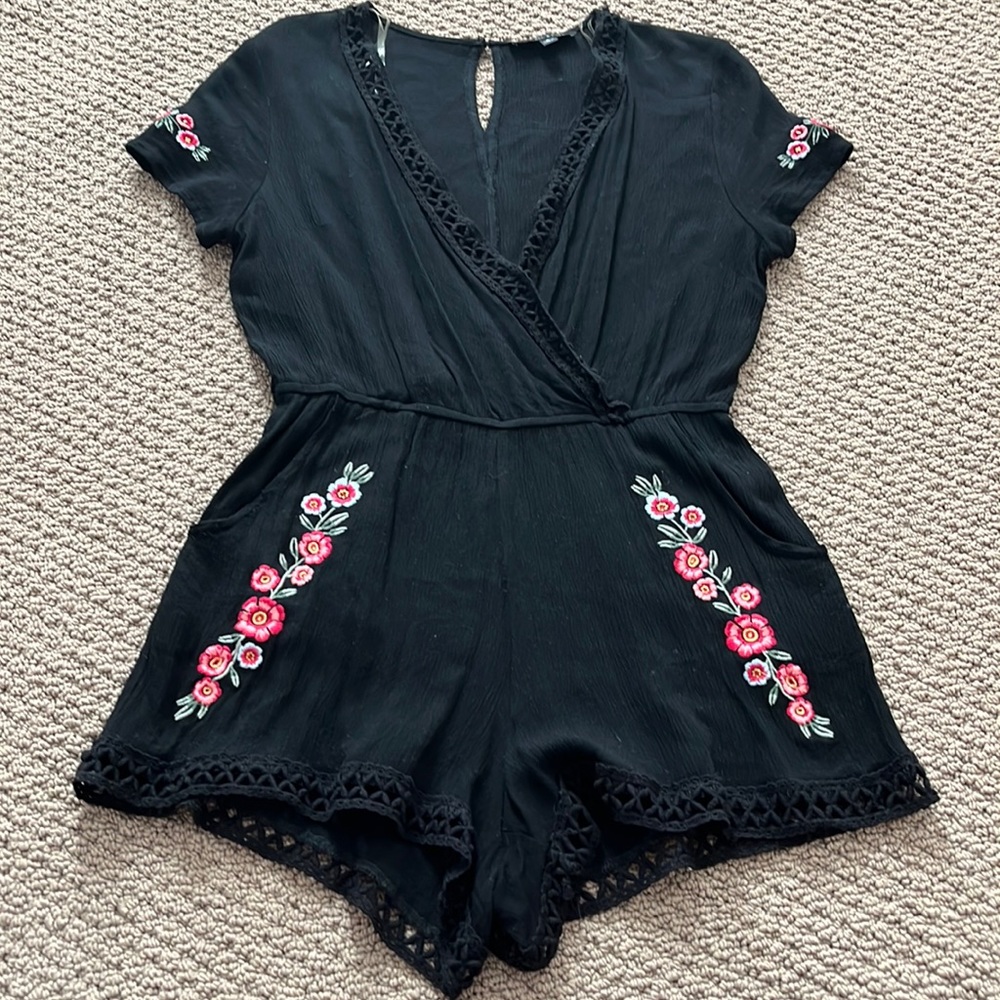Kendall + Kylie Floral Embroidered Romper